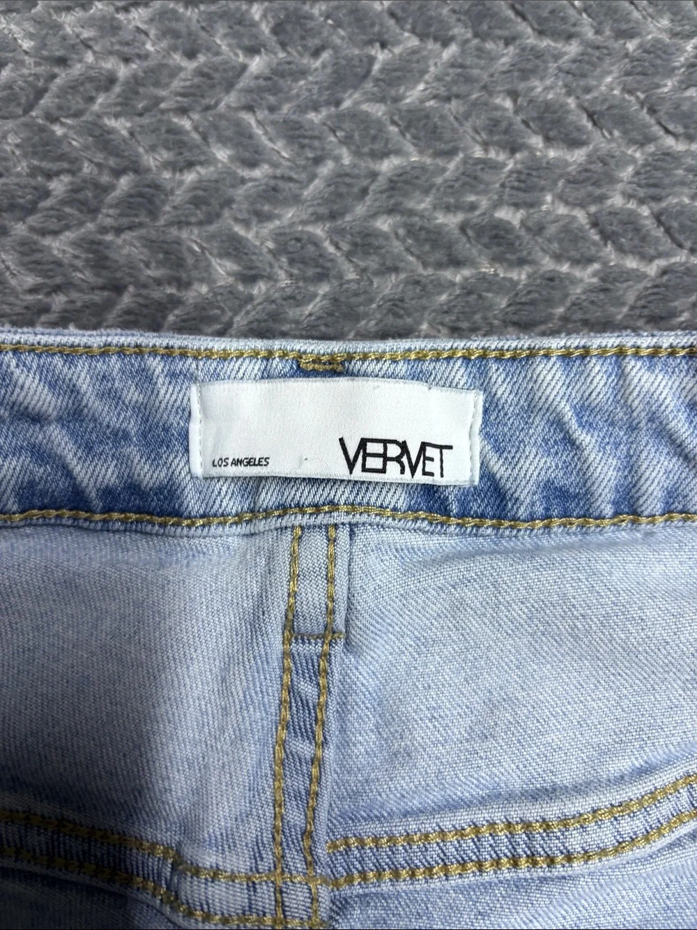 Vervet Light Blue Distressed Knee Jeans for Women